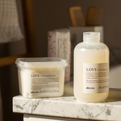 Davines Love Curl Set (Shampoo 250ml, Conditioner 250ml)